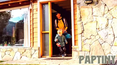 A Mom's Controversial Rule Has Twitter Encouraging 'Parenting As Your Grandmothers Did'