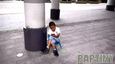 Parenting expert shares how to delay smartphones for kids without daily battles