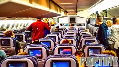 United Airlines Flight Disrupted as Parents Ignore Headphone Rule, Let Children Roam Free